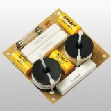 Filtru Pasiv cu 2 cai, medii si inalte, putere 500W, cu protectie, AVX-MRF02 FAVLine Selection