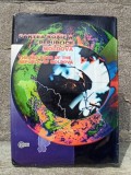 Cartea Rosie a Republicii Moldova (2004) - Editura Stiinta, Romana-Engleza, Coperta Cartonata, Stare Buna