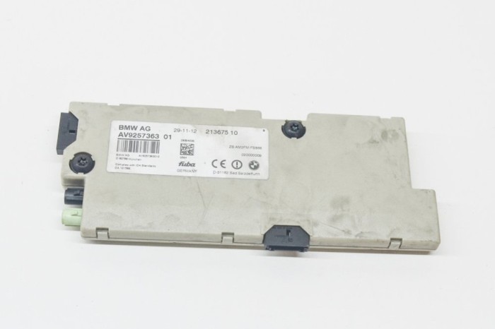 Amplificator de antena BMW 5 F10 2012 OEM: 9257363,21367510 13241636
