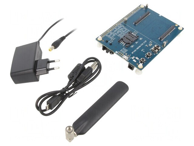 Kit evaluare USB cu antenă &icirc;n unghi