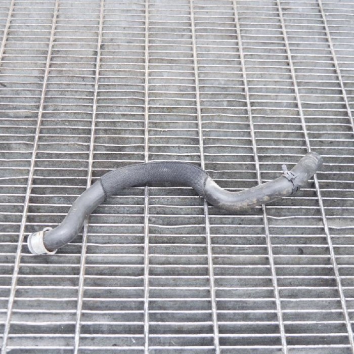 Furtun radiator răcire dreapta MERCEDES-BENZ C T-Model S204 OEM: A2045010982 10011346