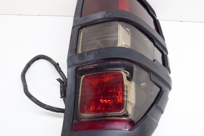 nerasta FORD RANGER TKE 2019 OEM: DB39-13404,JB3B-13404 20587888