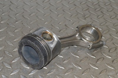 Piston VW PASSAT B6 3C2 2009 OEM: bhs038j 13975309 foto