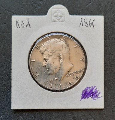 1/2 Dollar &amp;quot;Kennedy&amp;quot; 1966, USA - A 3458 foto