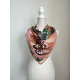 Cumpara ieftin Batic Matase Naturala Roz, Model Floral, 90x90 cm, Italia