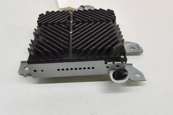 Amplificator de sunet HONDA CIVIC X Hatchback FC_, FK 2018 OEM: 39186-TGMA-E015-M1,10R-050739 27303907