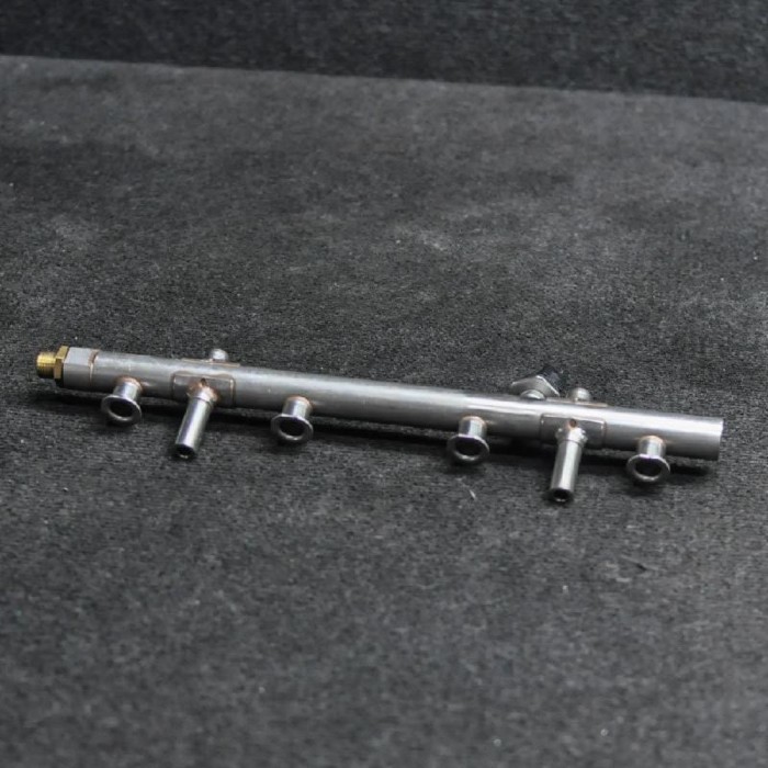 Rampa de combustibil st&acirc;nga AUDI TT FV3 2015 OEM: 06K133317G 1669804