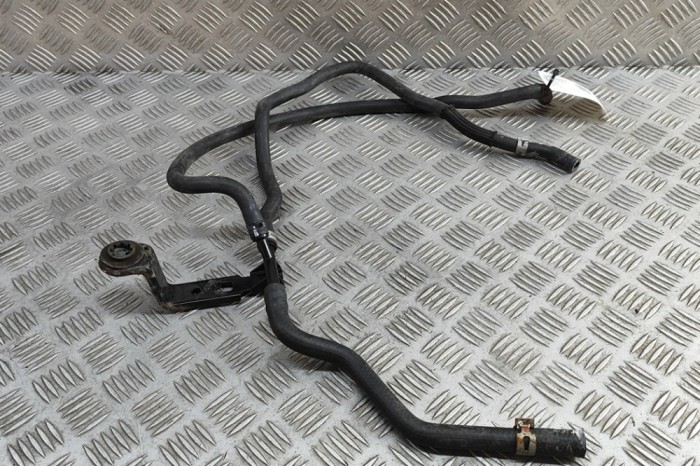 Furtun de lichid de răcire TOYOTA PRIUS PLUS _W4_ 2019 OEM: 16267-37110,16281-37030,16264-37170 31056658