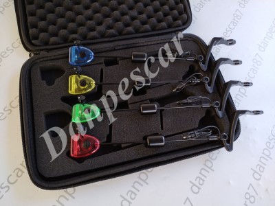 Set 4 Swingeri MKM2 tija neagra si LED color Wind Blade 238 foto