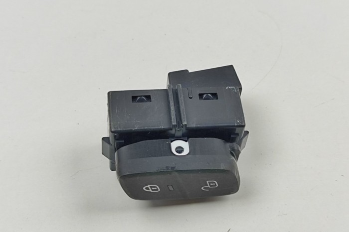 Comutator &icirc;nchidere centralizată VOLVO XC60 II 246 2023 OEM: 31433409 30491842