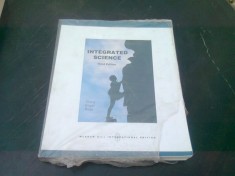 INTEGRATED SCIENCE - TILLERY ENGER ROSS (CARTE IN LIMBA ENGLEZA)