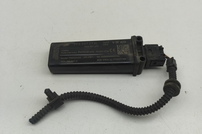 Modul de control presiune anvelope VW TOUAREG 7P5 2017 OEM: 7P6907273L,7P6907273 | 32028805