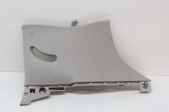 Ornament st&acirc;lp dreapta NISSAN LEAF ZE1 2020 OEM: Hatchback | 12185288
