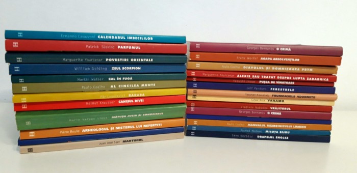 Cartea de pe noptiera Editura Huanitas 26 de volume Coelho Nabokov Llosa etc