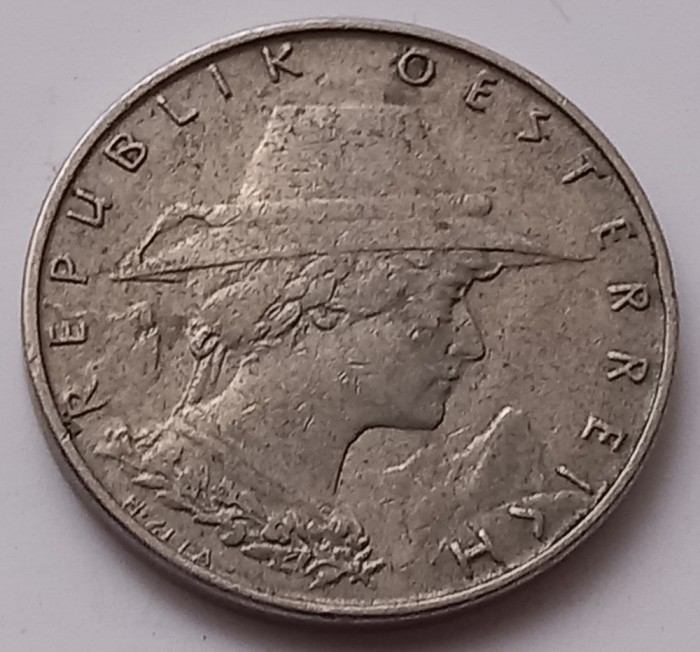 Austria , 10 Groschen 1925