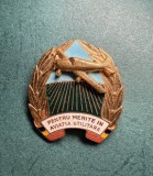Insigna pentru merite in aviatia utilitara perioada RSR