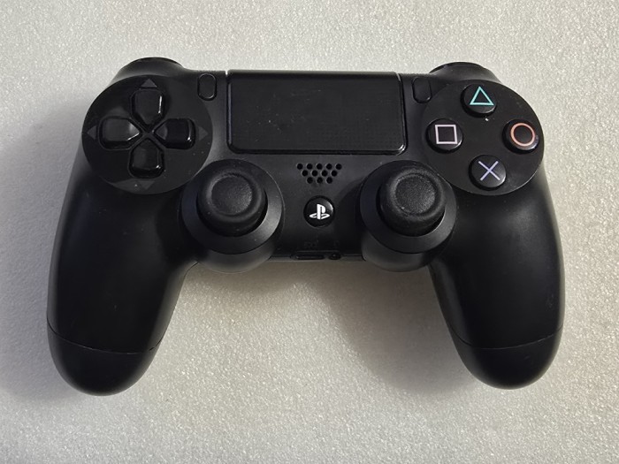 Controller original Sony DualShock 4 Playstation 4 (PS4), Negru - poze reale