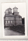 Bnk foto Manastirea Curtea de Arges - 1968, Alb-Negru, Romania de la 1950, Cladiri