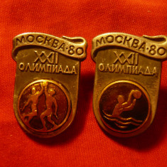 2 Insigne Olimpiada de la Moscova 1980 , h= 3cm , metal si email