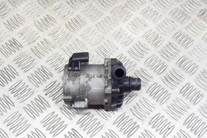 Pompa de apa auxiliara BMW 5 F10 2012 OEM: 7.01360.40.0,2284291 14132926