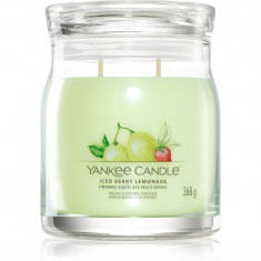 Yankee Candle Iced Berry Lemonade lumânare parfumată Signature 368 g