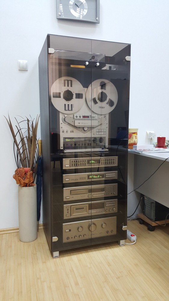Rack aparatura audio-video AKAI, ONKYO, Technics, Pioneer | arhiva ...