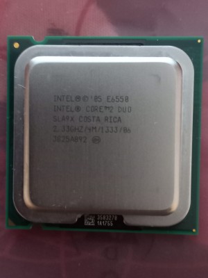 Intel Core 2 Duo: E6550 , 2,333GHz/cache 4 MB/bus speed 1333MHz/-Socket 775 foto