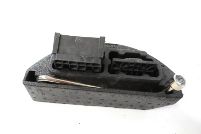 Cheie de piulițe roata LAND ROVER RANGE ROVER IV L405 2014 OEM: CPLA-17B043-AC | 11343009 foto