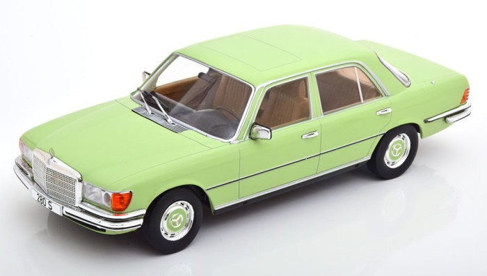 Macheta Mercedes Benz 280 S W116 1972 verde - MCG 1/18
