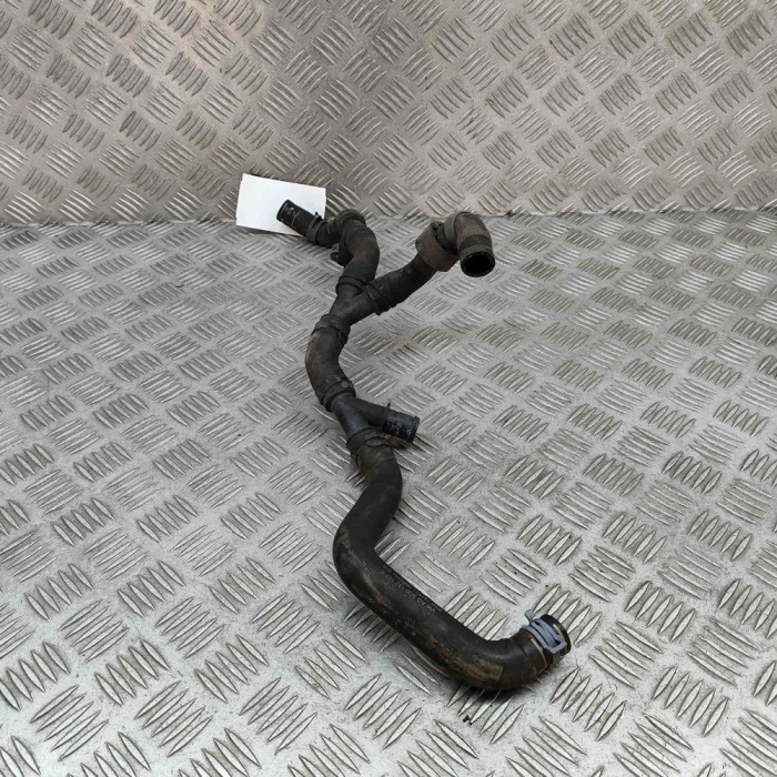 Furtun de lichid de răcire VW PASSAT B8 3G2 2018 OEM: 3Q0122157S 29794040