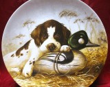 FARFURIE DECORATIVA PORTELAN KNOWLES AMERICA BRADEX EDITIE LIMITATA DECOR CAINE VANATOARE SPRINGER SPANIEL 22 CM