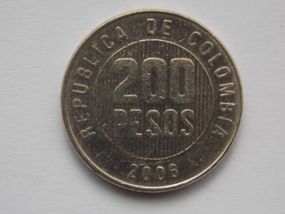 200 PESOS 2006 COLUMBIA foto