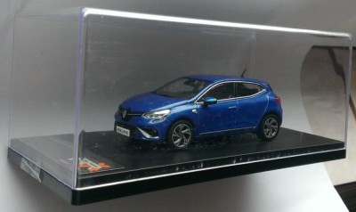 Macheta Renault Clio RS Line 2019 albastru - PremiumX 1/43 foto