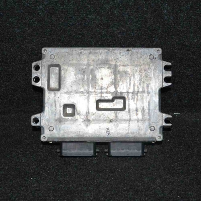 Unitate de control motor SUZUKI SWIFT III MZ, EZ 2005 OEM: MB112300-8282,33920-72K3 1646977