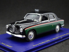 Macheta Alfa Romeo 1900 TI Berlina Taxi di Milano 1953 M4 1:43 foto