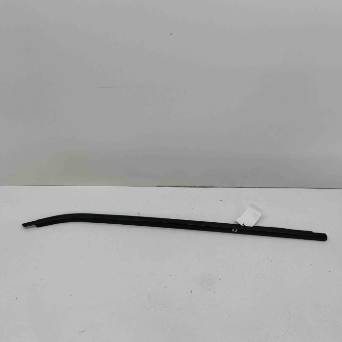 Chedar geam ușă dreapta față BMW iX3 G08 2023 OEM: 7410016