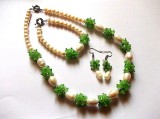 set colier ,bratara si cercei perle naturale si cristale 46678