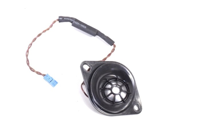 Difuzor ușă st&acirc;nga față BMW 4 Coupe F32, F82 2013 OEM: 9226358 12186326