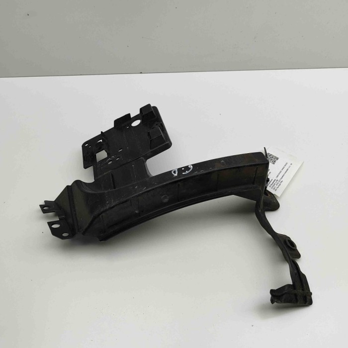 Suport bara de protecție dreapta spate LAND ROVER RANGE ROVER EVOQUE L538 2015 OEM: EJ32-17A150-AX,EJ32-17A150-AB 30377413