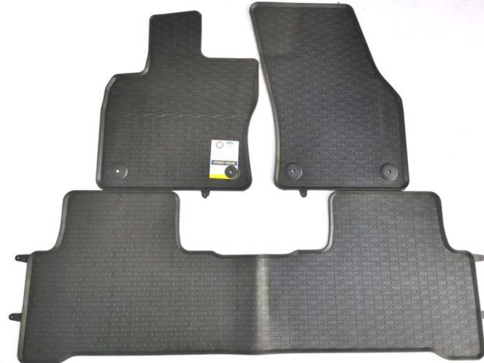 Covorase cauciuc VW Touran III 2015-&gt;&gt;