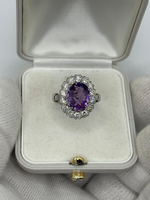 INEL PLATINA 950 + AMETIST = 4CT + 14 DIAMANTE = 1.50CT - G - VS1 - 8.8g. !