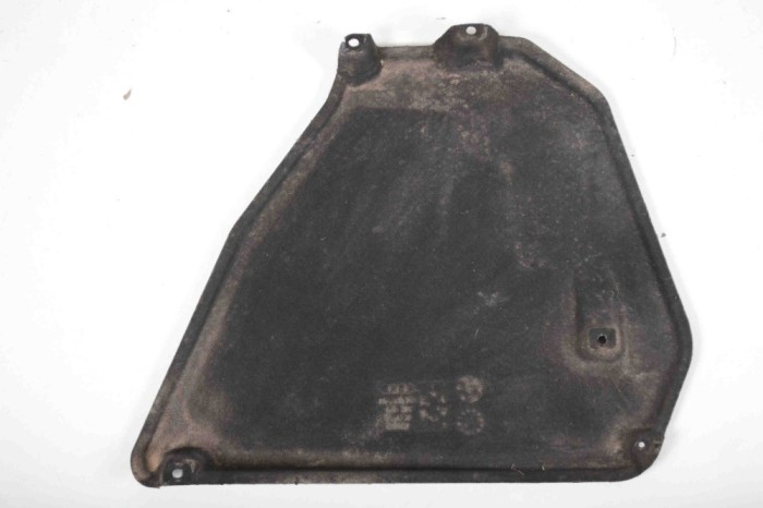 Scut motor dreapta spate AUDI Q5 FY 2021 OEM: 80A825311