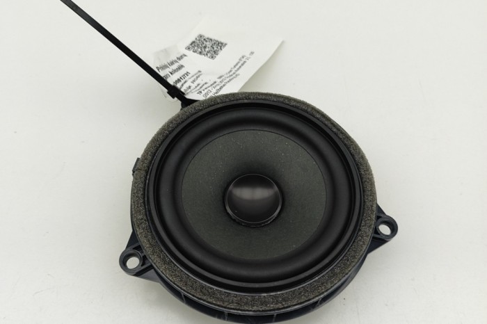 Difuzor ușă st&acirc;nga față BMW 3 Gran Turismo F34 2013 OEM: 9264943 30813721
