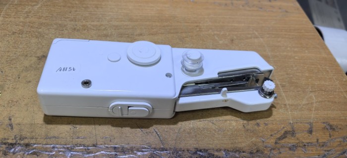 Masina de cusut manual #A8856