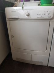 Uscator de rufe Electrolux EDC 67550 W foto