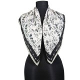 Esarfa din satin White and Black Tribe