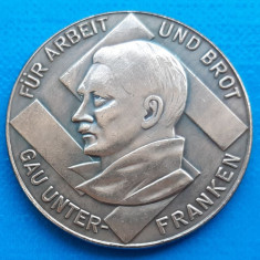 Adolf Hitler Fur Arbeit und Brot 36mm