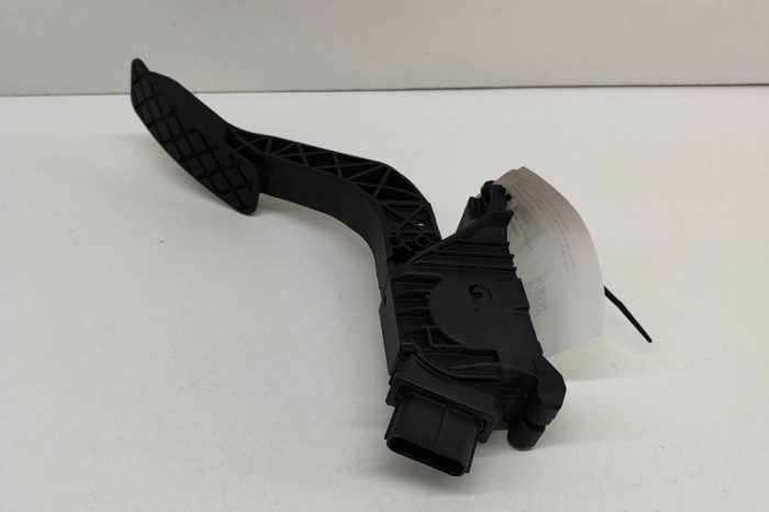 Pedala de accelerație SEAT LEON ST 5F8 2016 OEM: 5Q2723503D,6PV010621-05,6PV010621 | 25793453