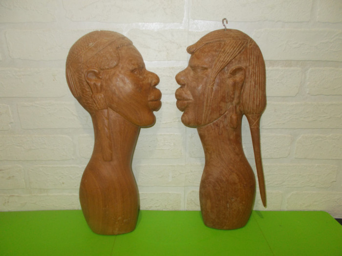 Arta africana SCULPTURA in LEMN - pereche din etnia Kikuyu / BASORELIEF Kenya