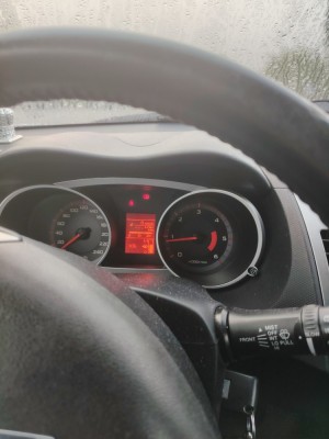 V&amp;acirc;nd Citroen C CROSSER foto
